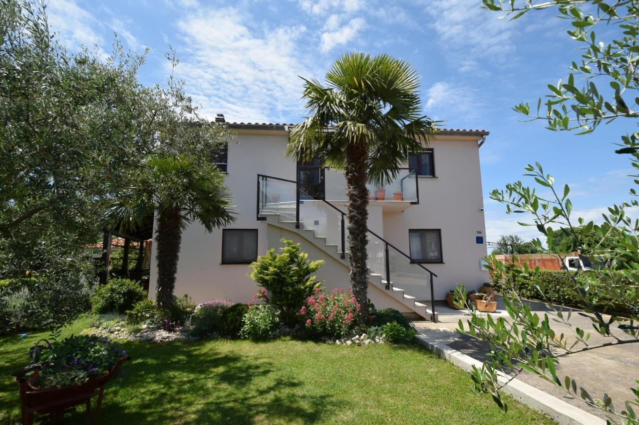 Apartments Aki Malinska Exterior photo